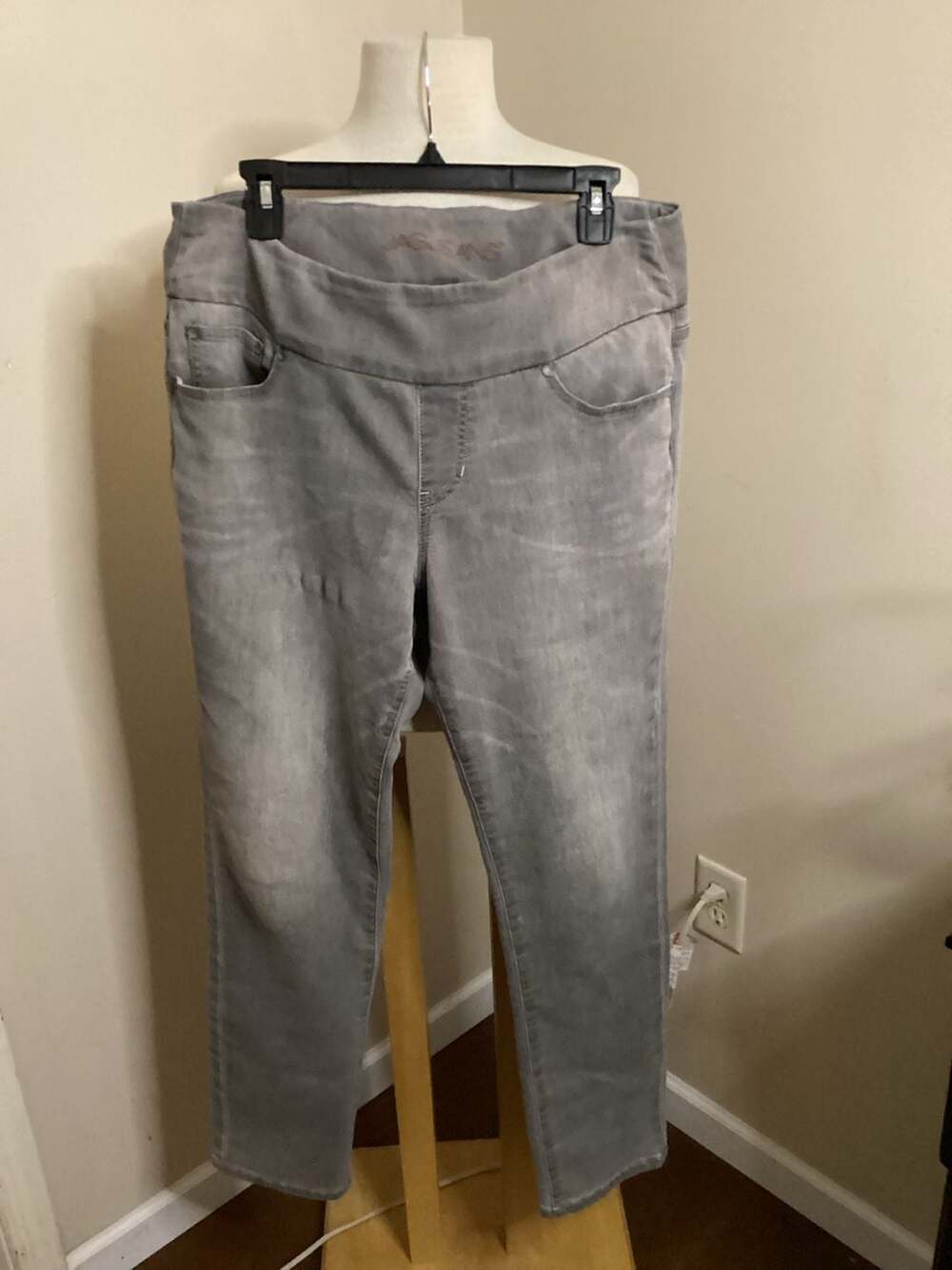 Jag Jeans Women's Size 14 Gray Pull-On High Rise Skinny Stretch Denim Jegging